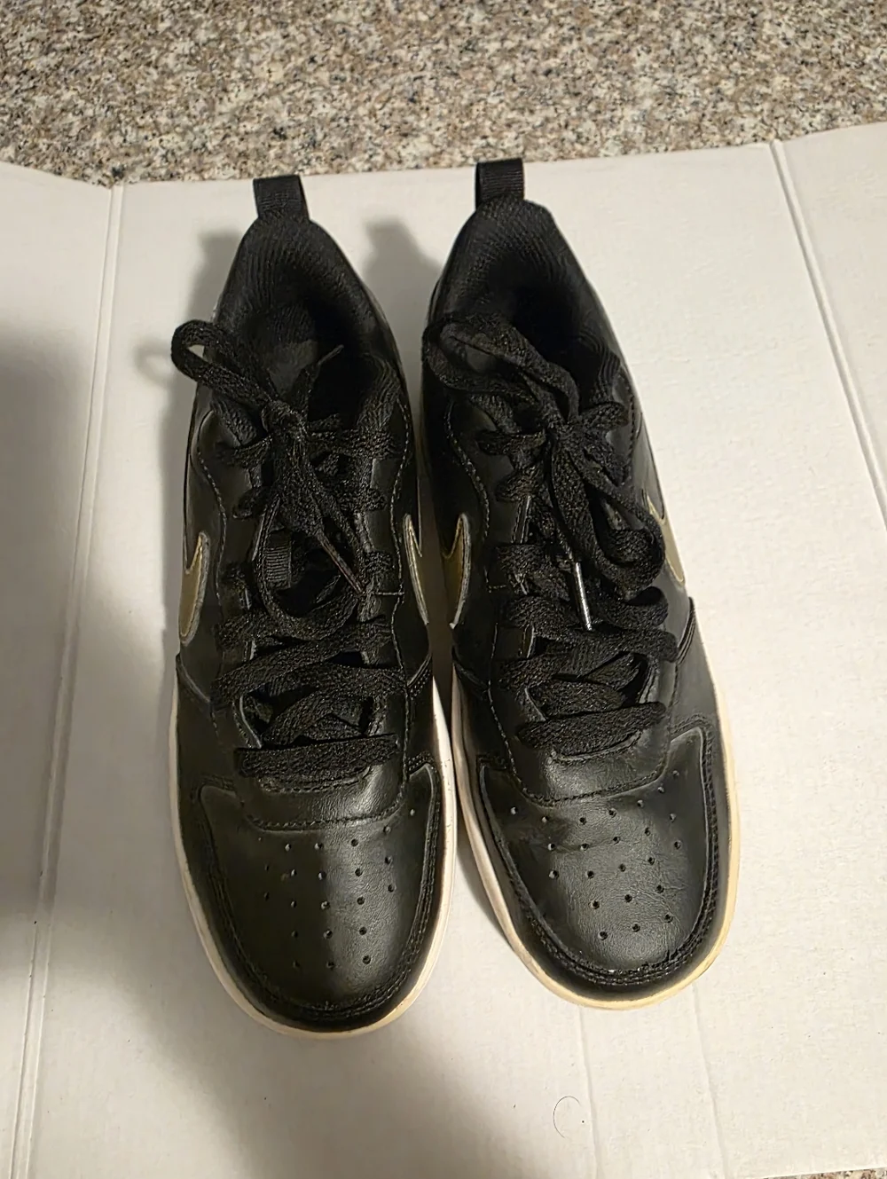 Nike size 5y